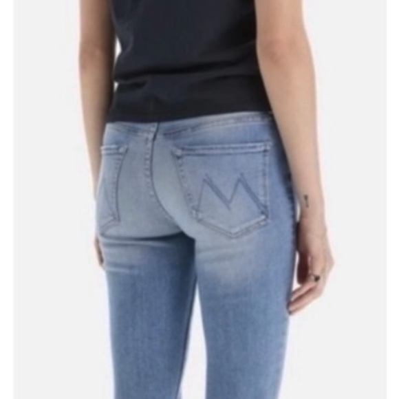 MOTHER High Waisted Looker Ankle FrayWomen's  Blue Jeans Au Revoir Size 27 - Picture 2 of 13